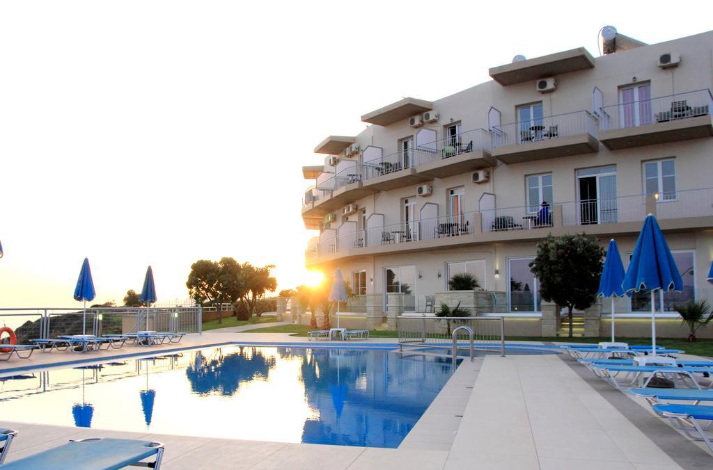 Hotel Renieris Stalos